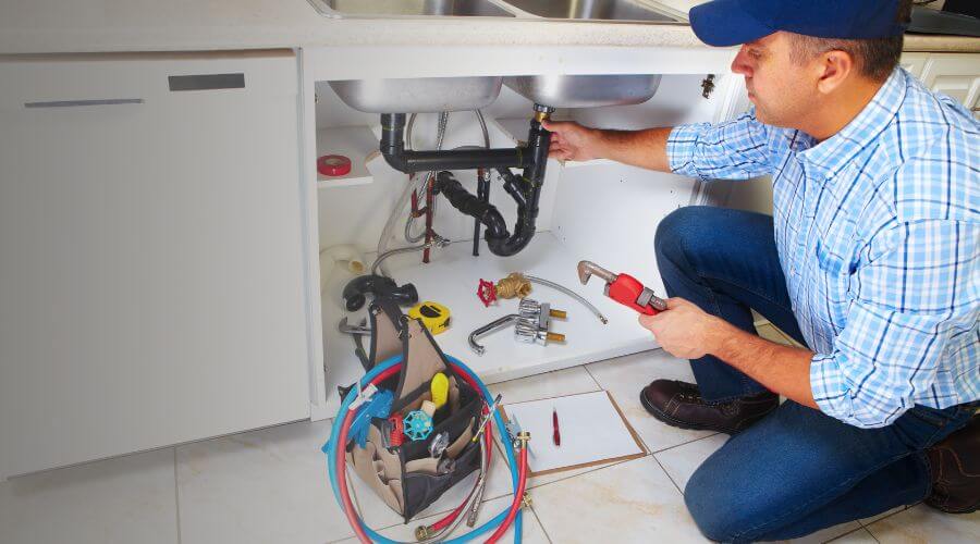Professional emergency plumbing in Grovespring, MO